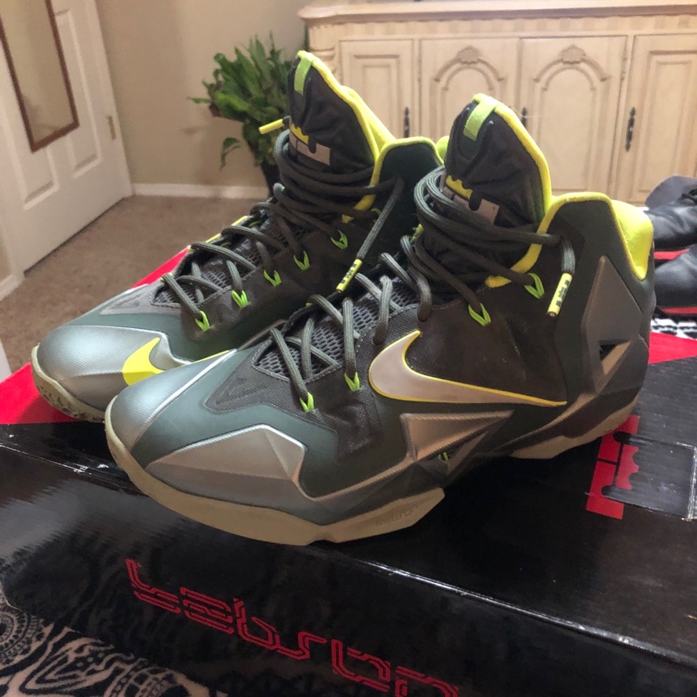 Nike Lebron 11’s “Dunkman”